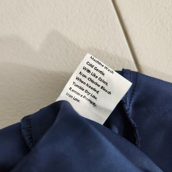 Pretty Garden Dress Medium Satin Maxi Keyhole Back Elastic Waist NWT - Picture 15 of 15